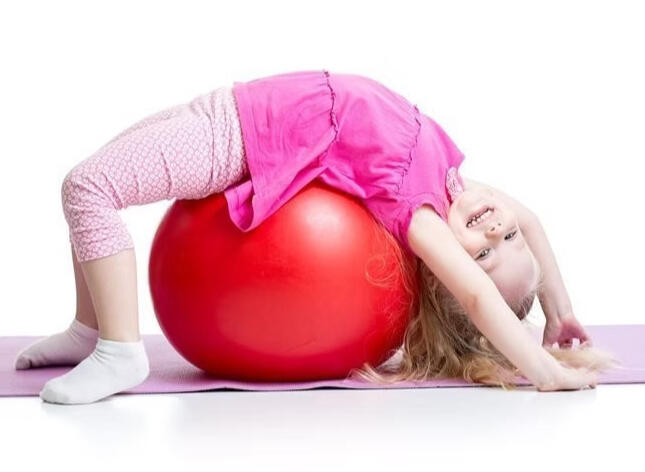 child crawl Child Physiotherapy Newcastle Gateshead